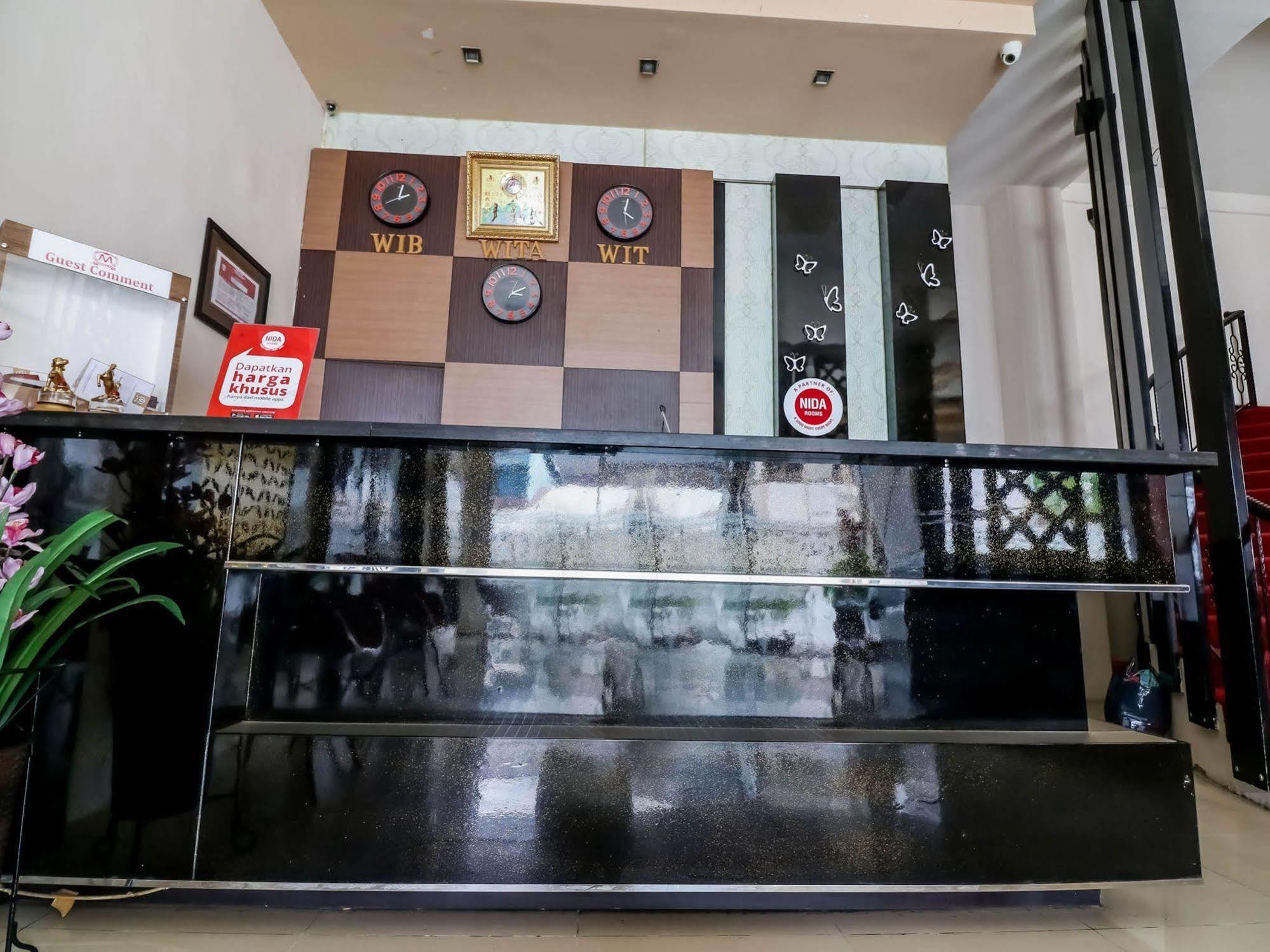 Nida Rotterdam 2* Makassar