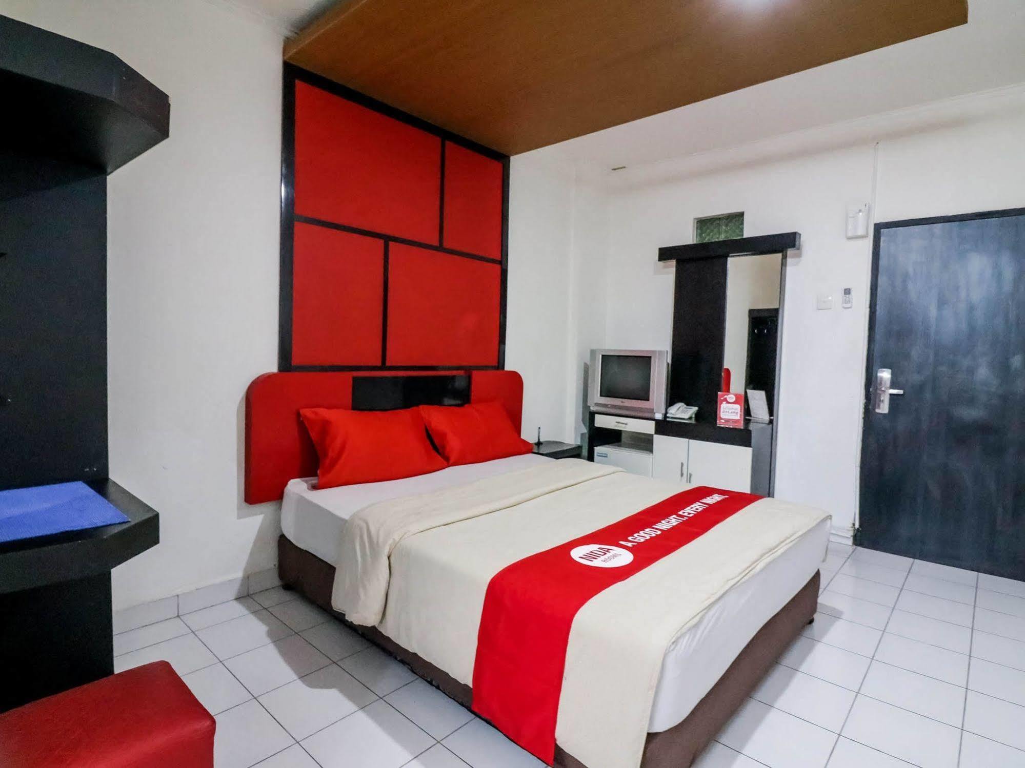 Nida Rotterdam 2* Makassar