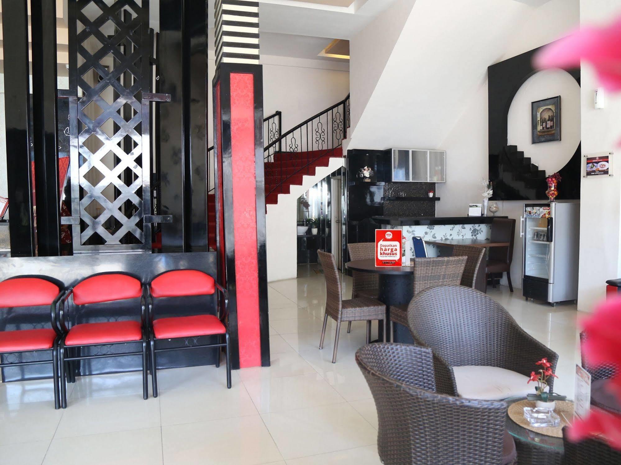 Hotel Nida Rotterdam Makassar